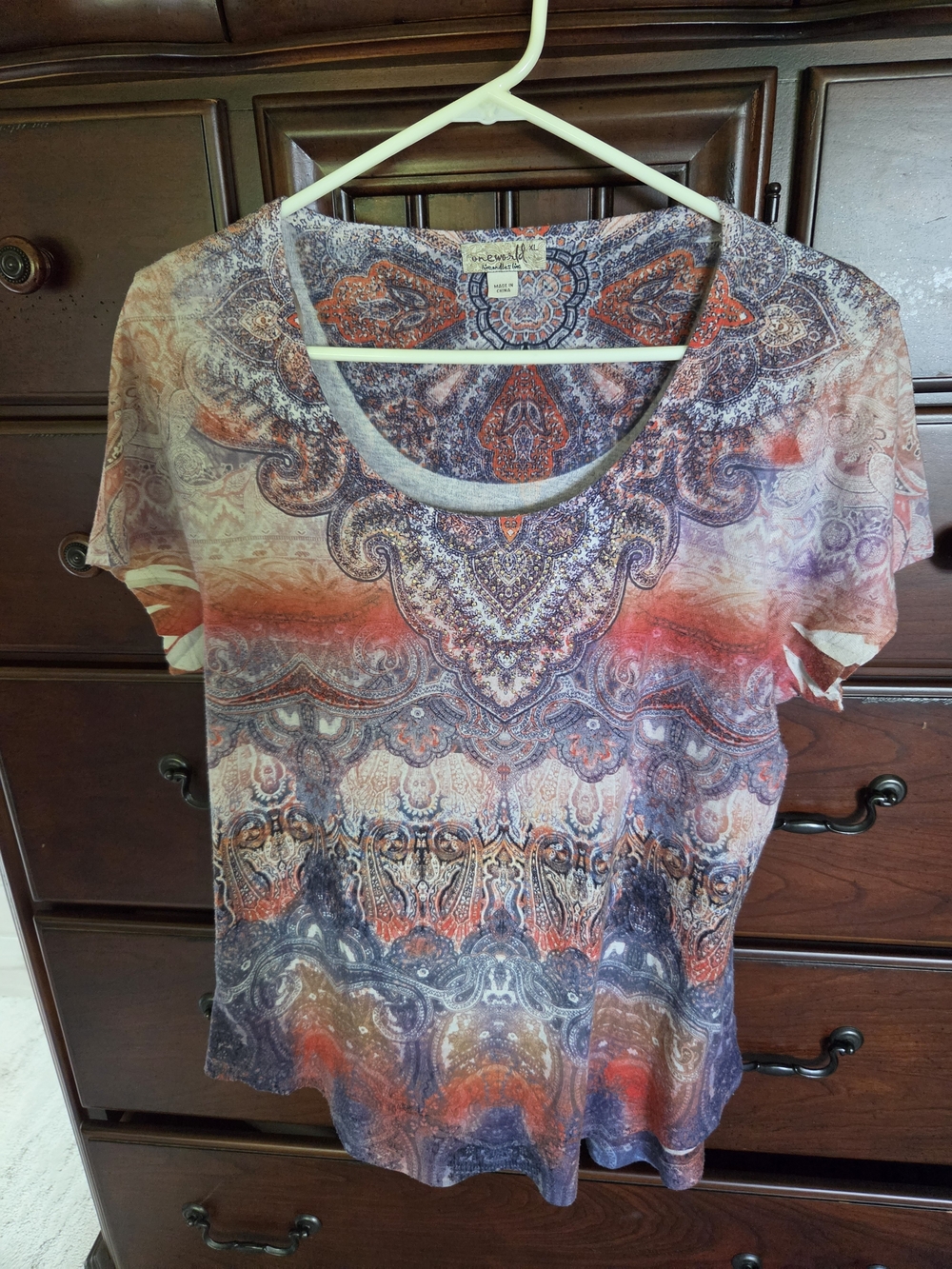 ONE WORLD Multicolor Paisley Short Sleeve Scoop Neck Top